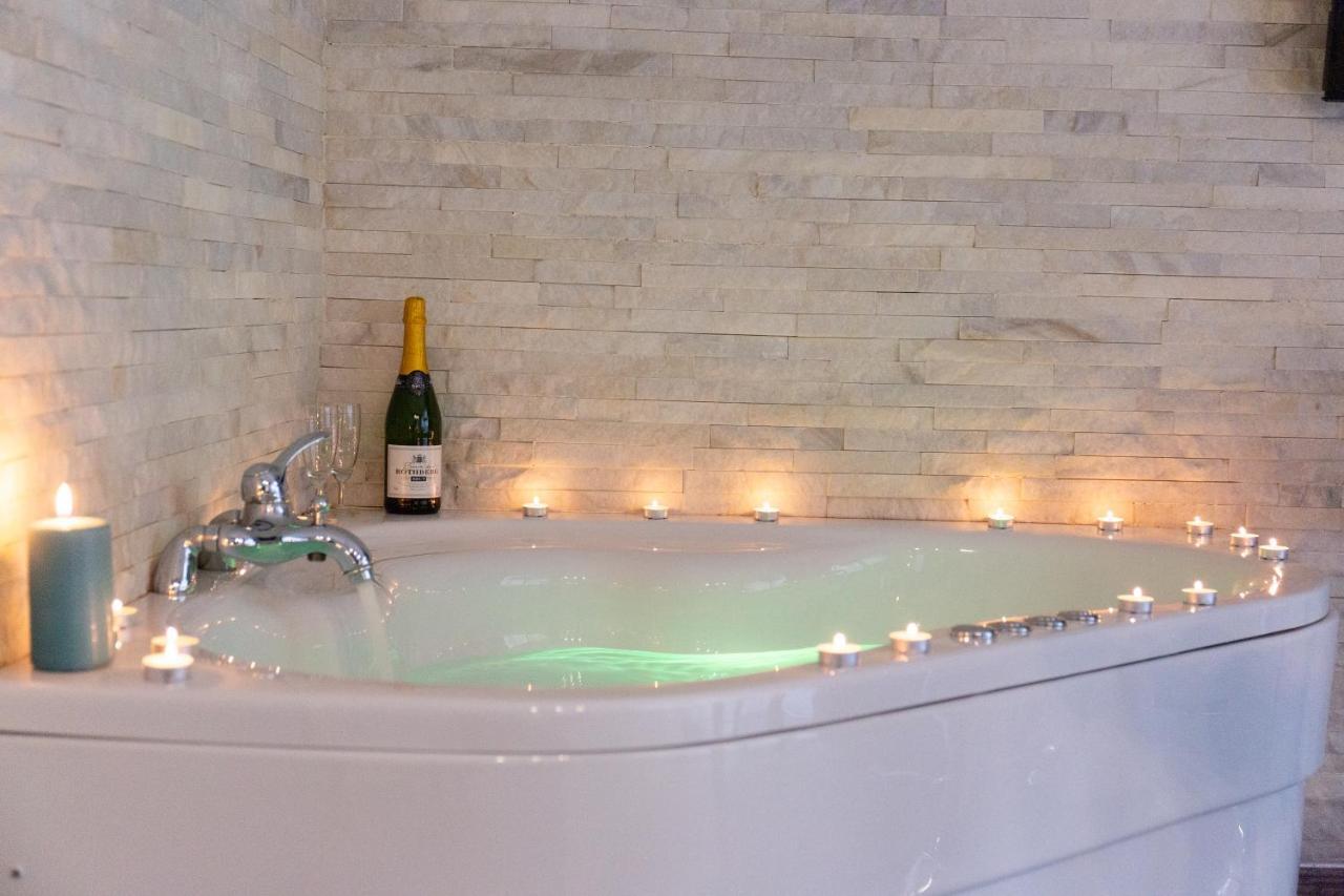Spa Apartment Nalis Ниш Екстер'єр фото