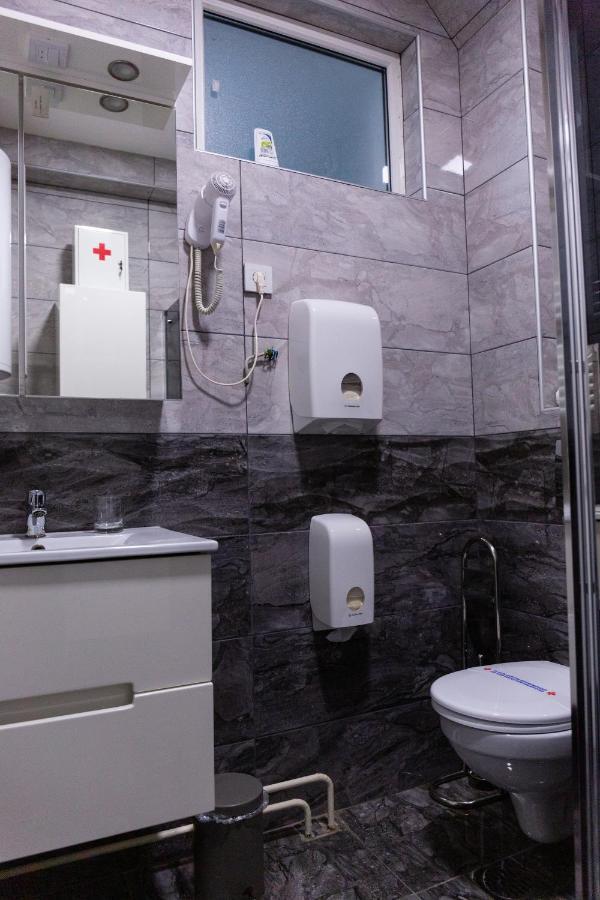 Spa Apartment Nalis Ниш Екстер'єр фото
